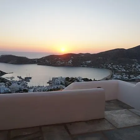 Sunset فيلة إيوس خورا